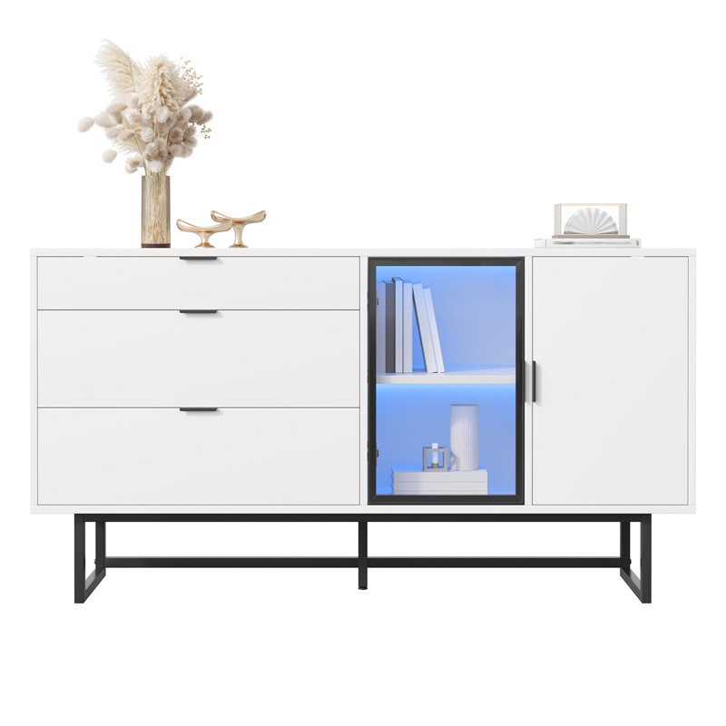 Buffet blanc moderne avec vitrine en verre, éclairage LED, trois tiroirs et structure métallique noire