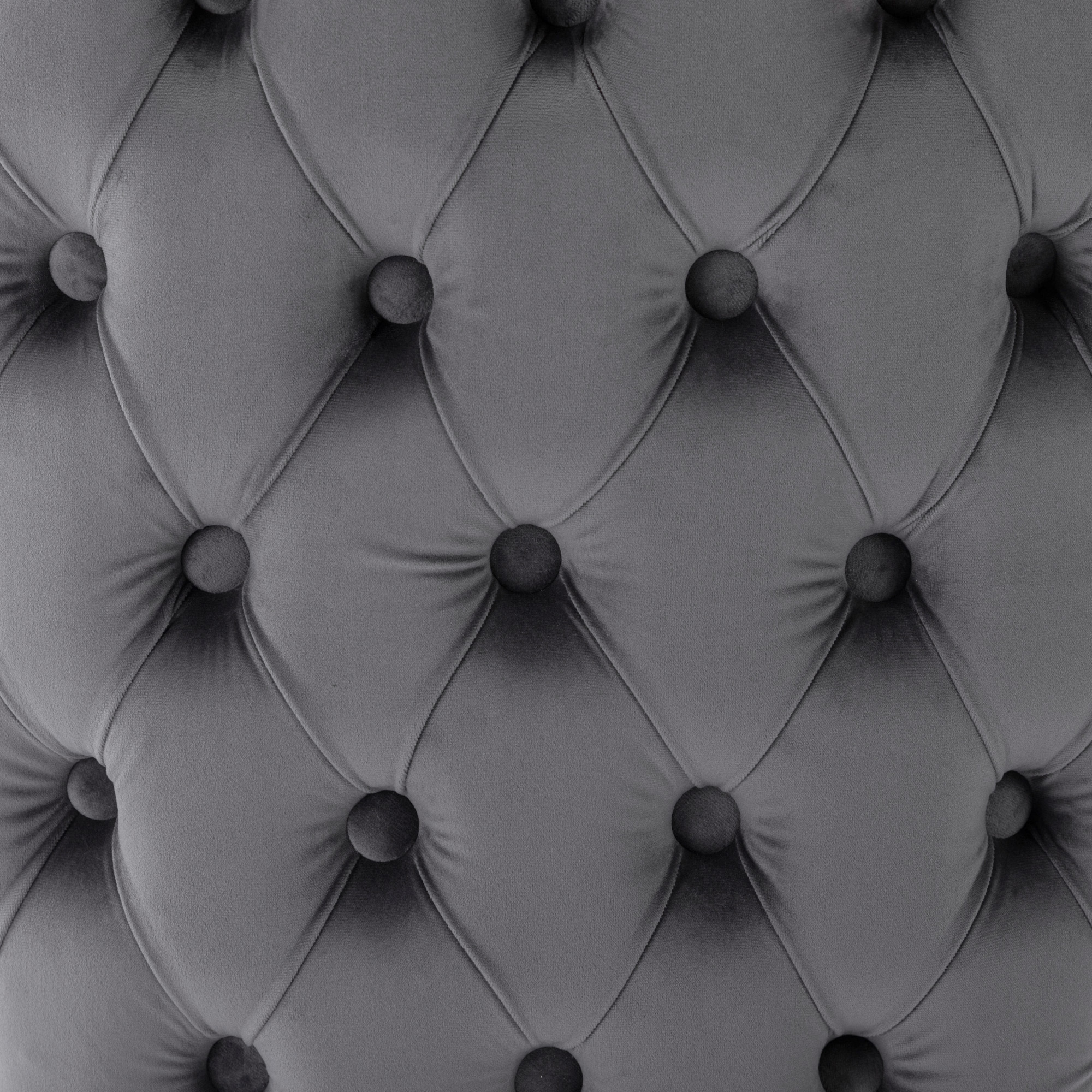 Détail capitonnage boutonné velours gris