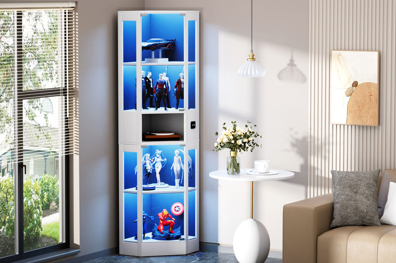 Vitrine blanche à cinq niveaux avec portes vitrées, LED et capteur de mouvement