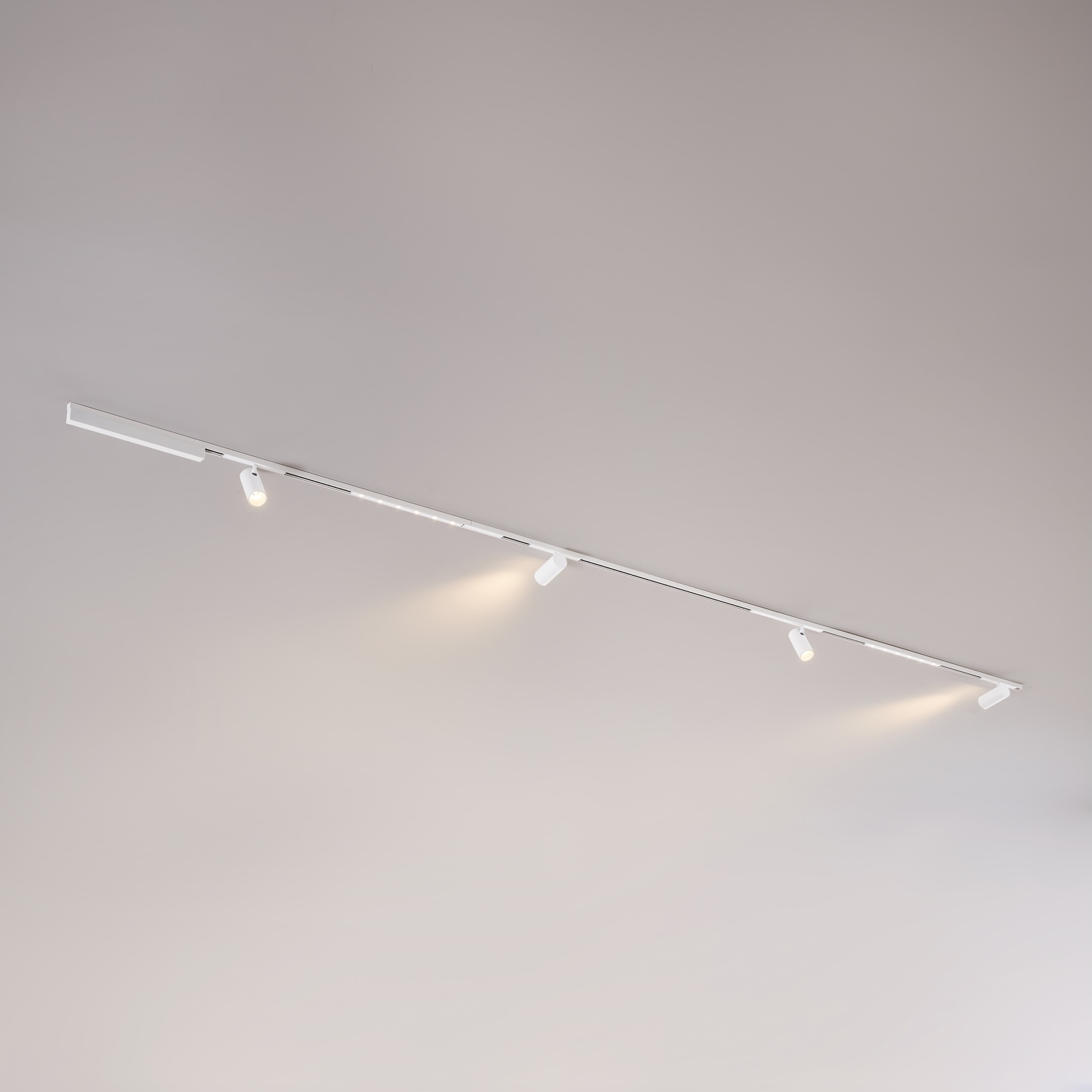 Plafoonier Lyne 562711 Overview