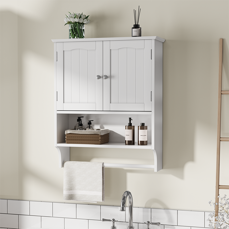 Weißer Badezimmer-Wandschrank