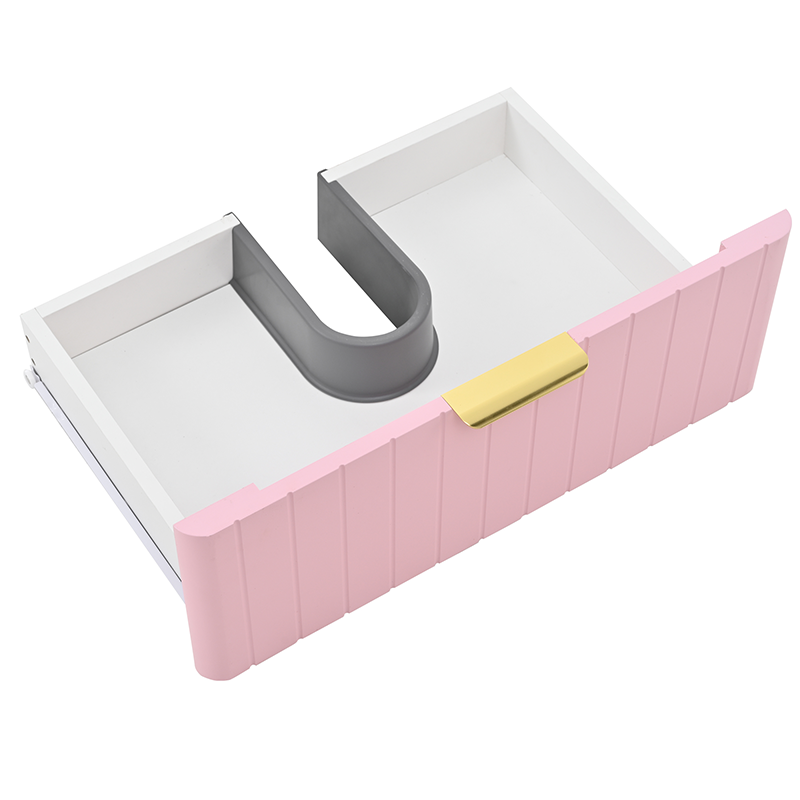 Rosa Design mit Metallgriffen