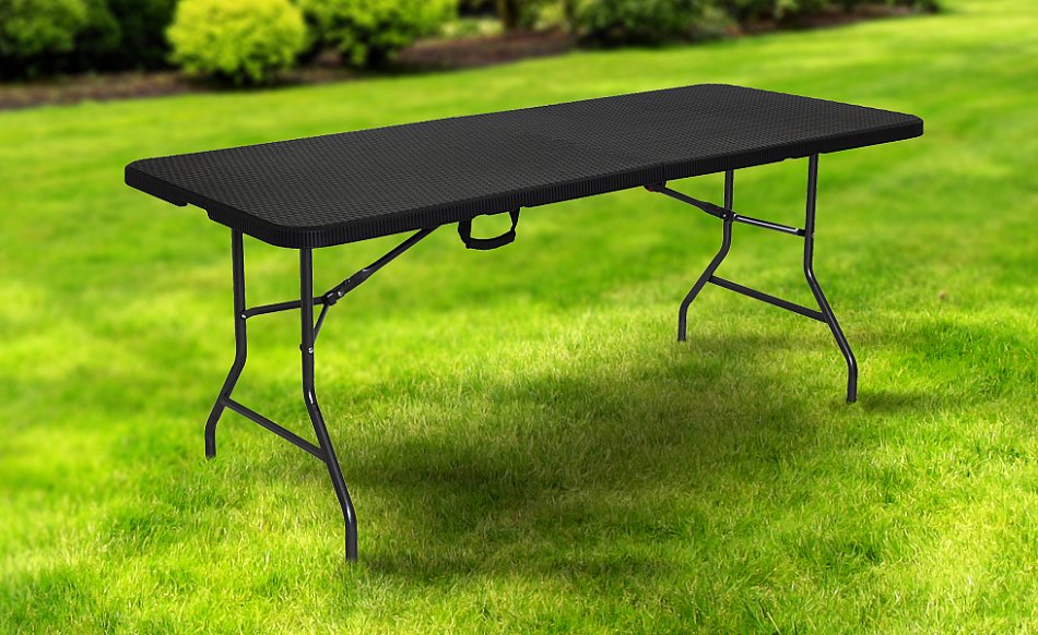 Plastic folding online tables wilko