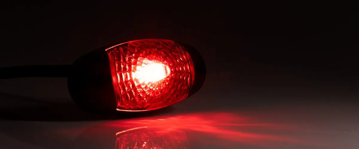 FT-025 C LED - rojo encendido