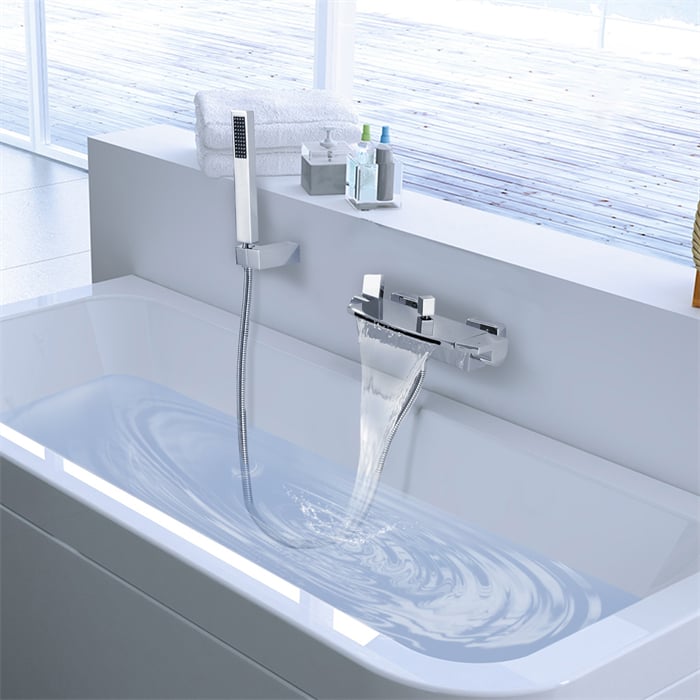 finition chromée mitigeur mural cascade robinet de la baignoire (douche à  main non inclus) F0556W
