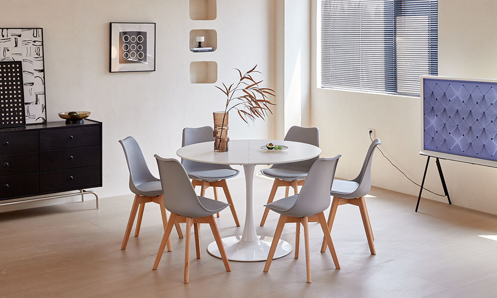 Ensemble table et 6 chaises scandinaves - vue d'ensemble