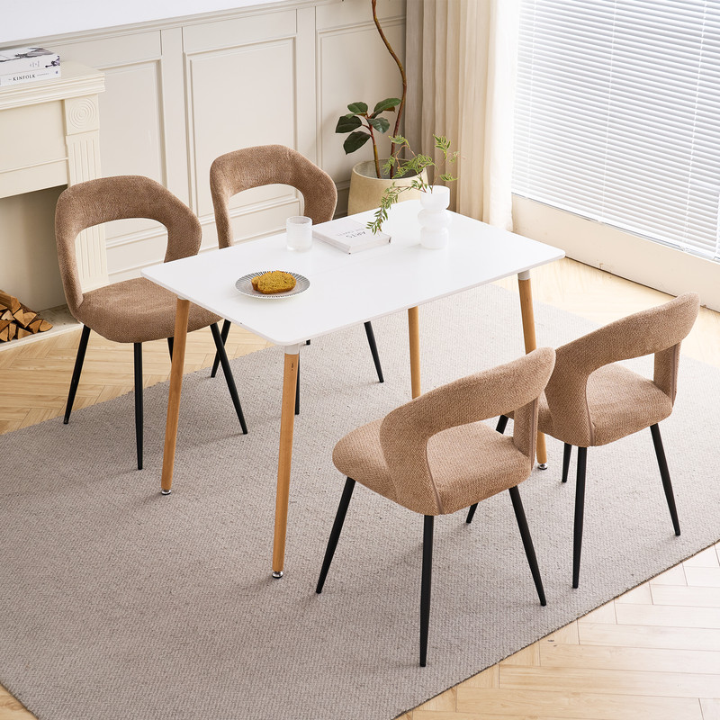 Conjunto de mesa rectangular y 4 sillas