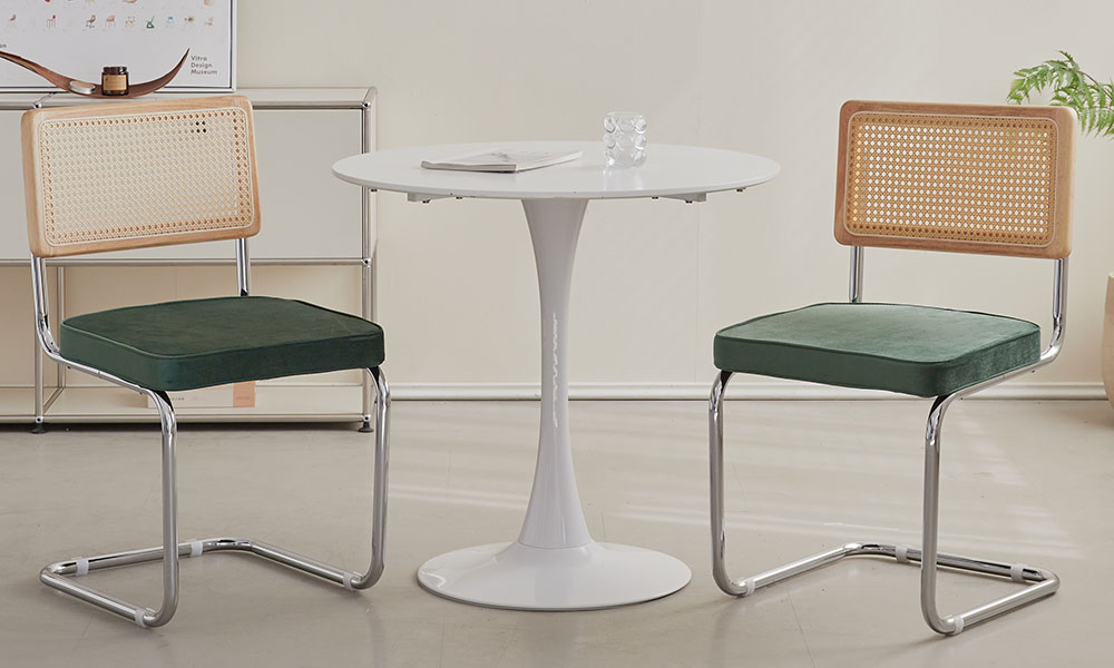 Chaise de salle à manger