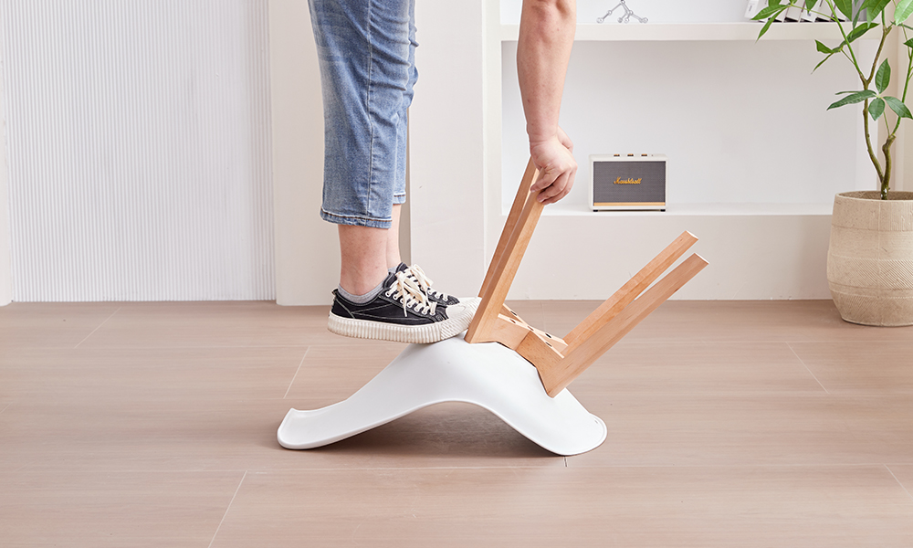 Patas de madera y soporte antideslizante