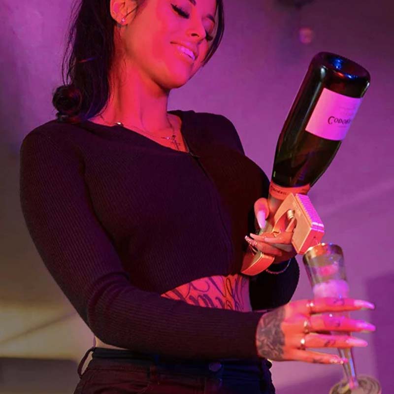 Champagne Spray Gun 3