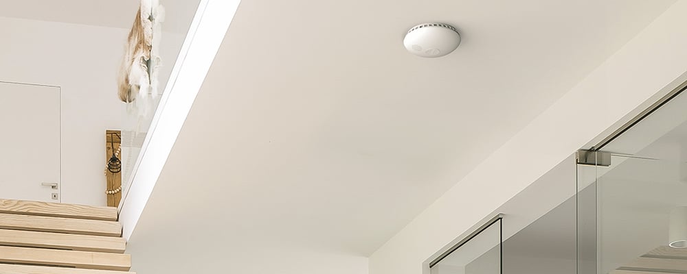 Somfy 1870289 - Détecteur de fumée connecté - Sirène 85dB - Compatible Home  Alarm (Advanced, Essential), et Somfy One (+)
