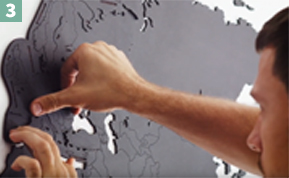 installation carte du monde murale