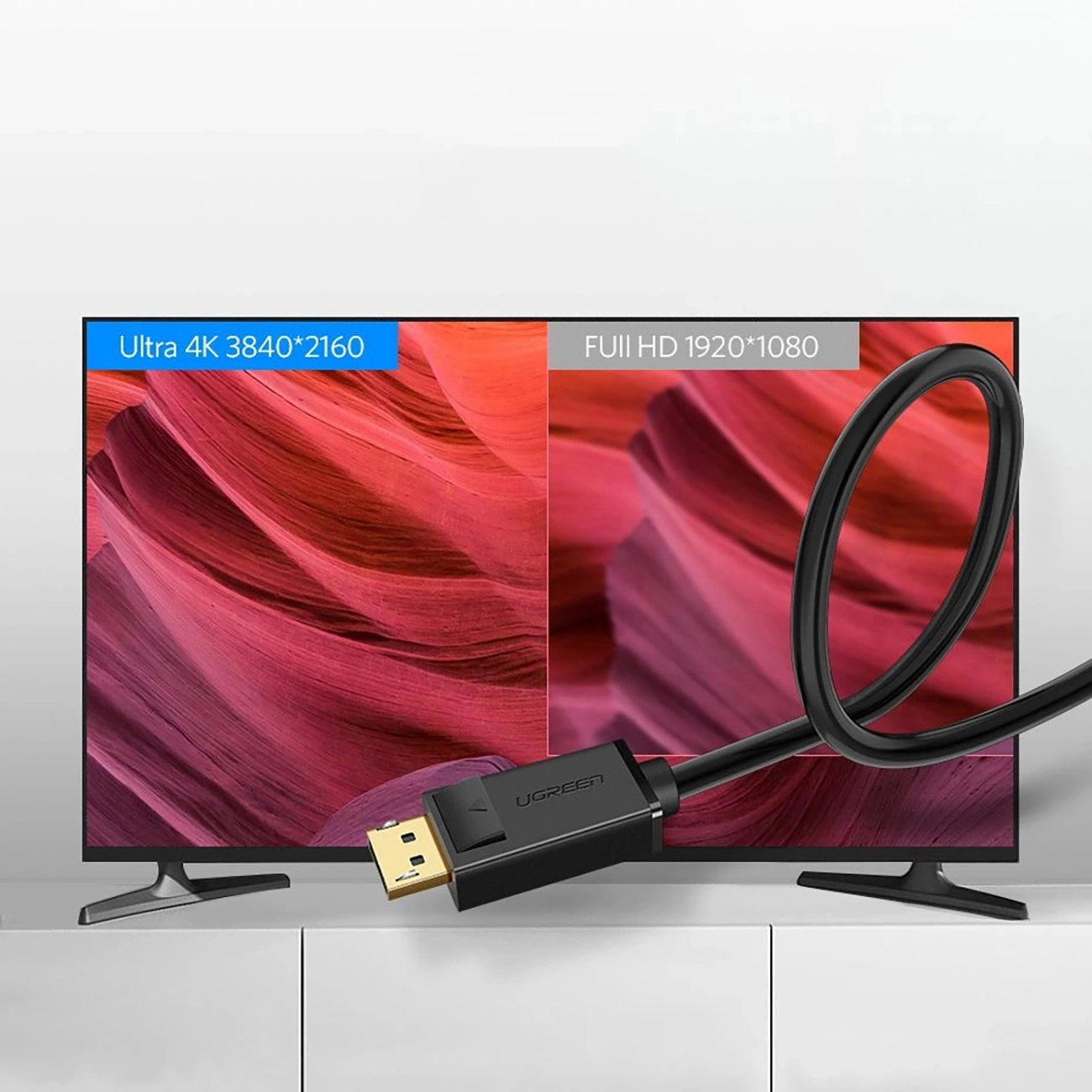 Cavo Ugreen DP102 collegato a un monitor 4K