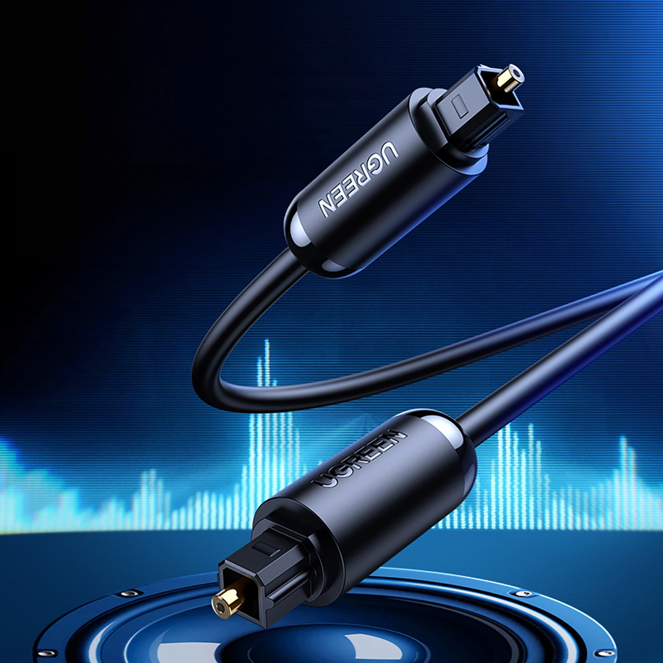 Cable óptico Ugreen AV122 sobre fondo azul oscuro