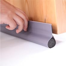 Bas de porte isolant