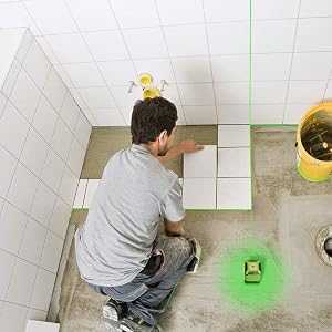 5. Facile, efficace et robuste ●En utilisant le niveau laser FL360 Green Floor, vous pouvez économiser plus de temps sur le nivellement continu par rapport aux niveaux traditionnels. Plusieurs personnes peuvent travailler en même temps pour la pose des carreaux dans différentes directions de la pièce. ●Un support magnétique pour des applications flexibles, son filetage de 1/4 "au bas peut être utilisé avec un support de trépied pour appareil photo.