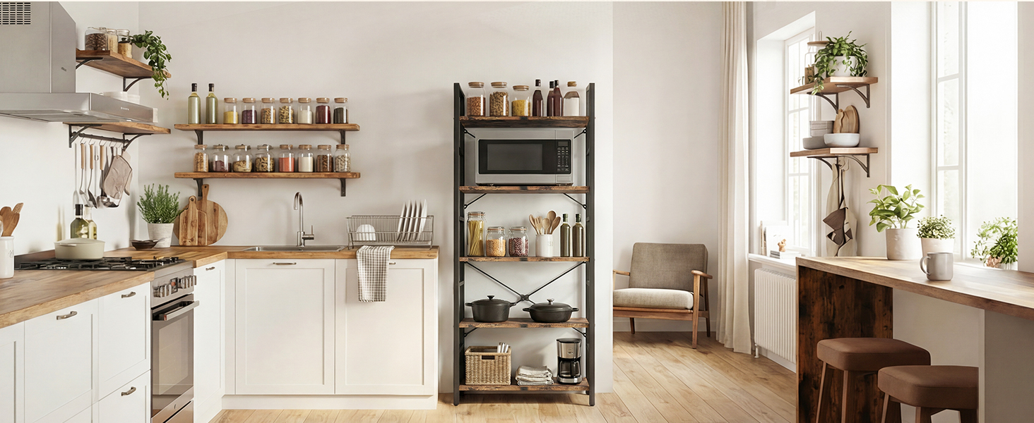 Collection de photos d'intérieur de cuisine présentant un design minimaliste avec des étagères en bois, des plans de travail et des solutions de rangement dans des espaces blancs et lumineux.