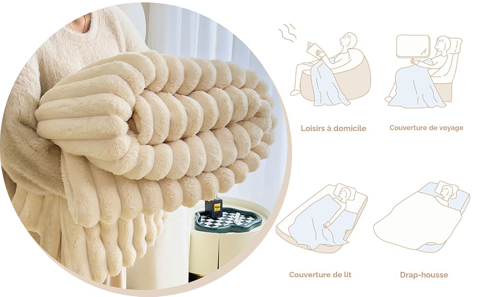 Imagen de una toalla colgando de una silla.