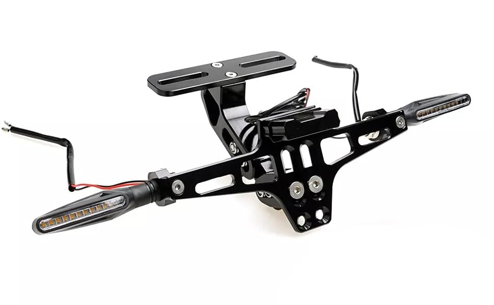 Support de plaque d'immatriculation de moto en métal noir avec clignotants LED intégrés. Comprend un support de montage réglable et un design élégant et léger avec de multiples trous de boulons pour la personnalisation.