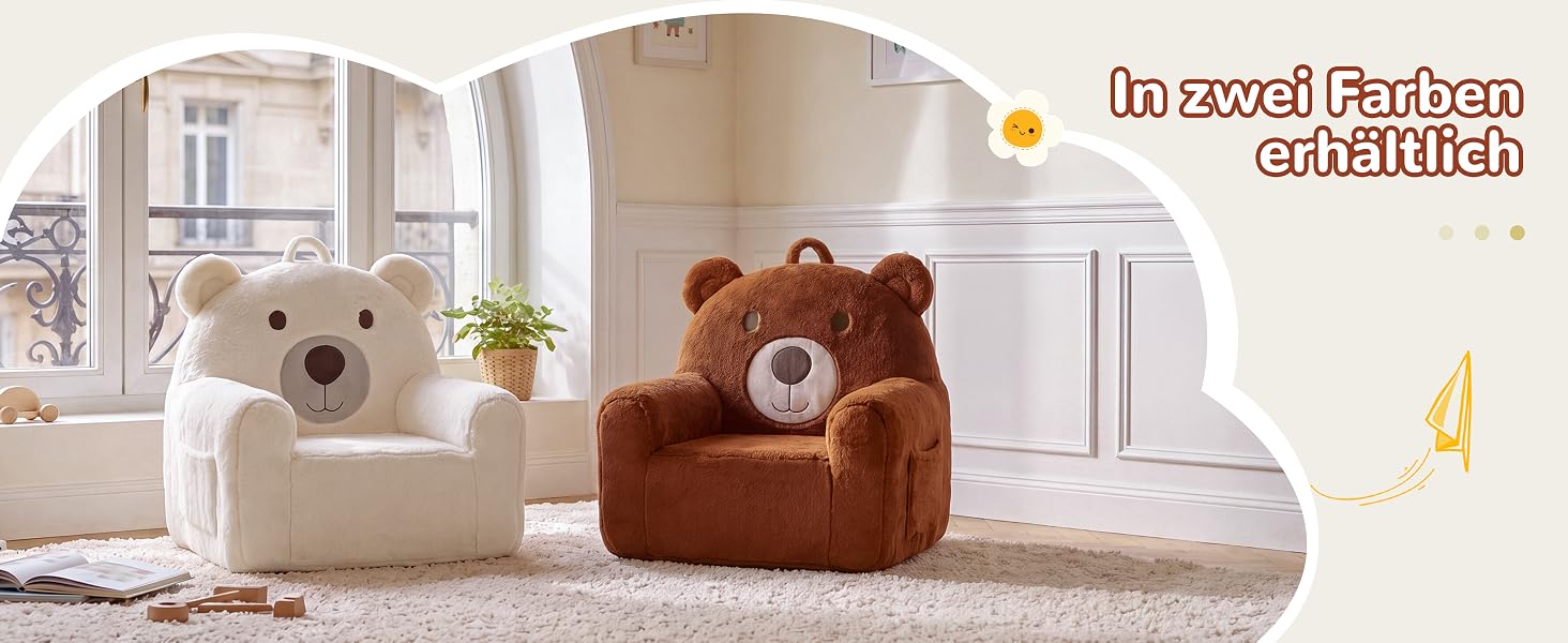 Der Text lautet: „Es ist süß! Edgan ca2014m'. Innenausstattung mit weißem Sessel, braunen Teddybär-Plüschtieren und dekorativem Mobiliar.