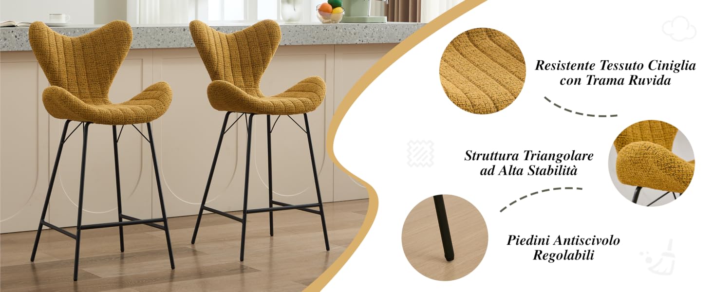 Tre moderne sedie da pranzo in stile rattan con schienali curvi e gambe in metallo nero su pavimento in legno. Il diagramma mostra le caratteristiche e i componenti della sedia.