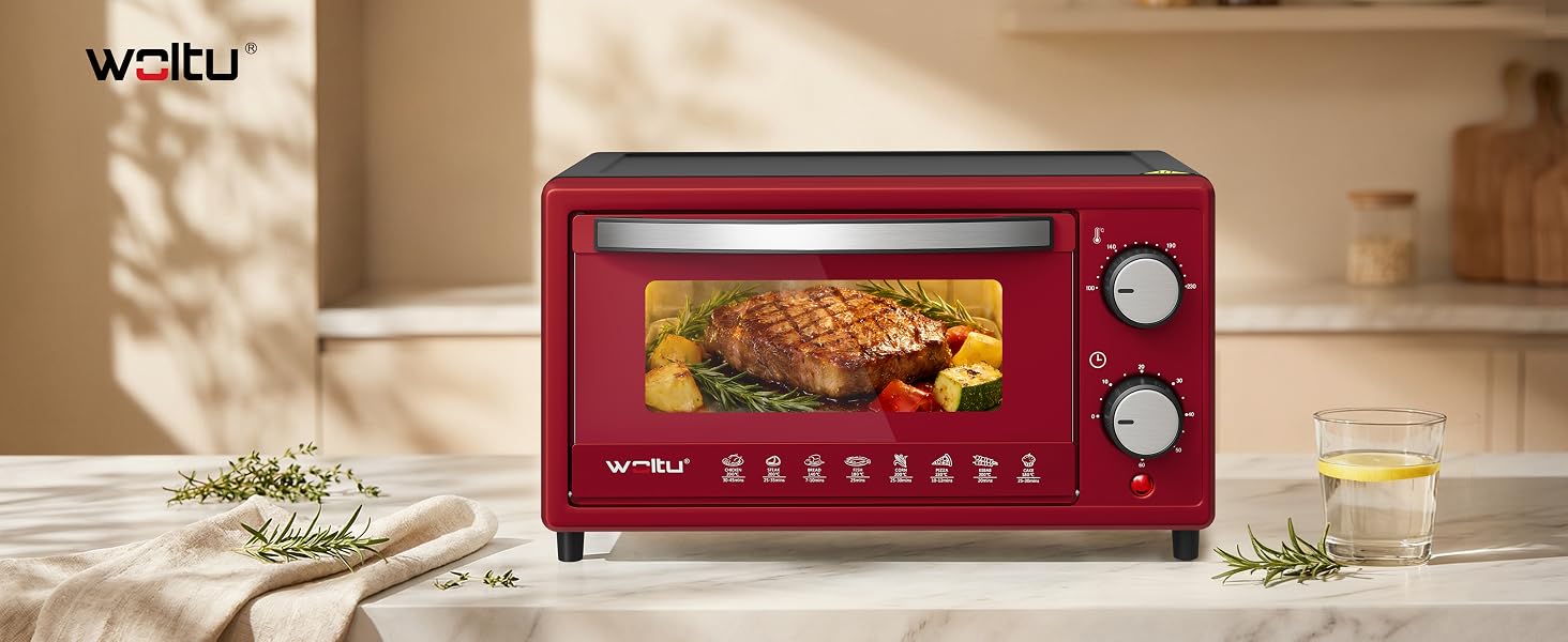 Forno tostapane da banco rosso mostrato in diversi stati di utilizzo, che dimostra le capacità di cottura con gli alimenti all'interno.