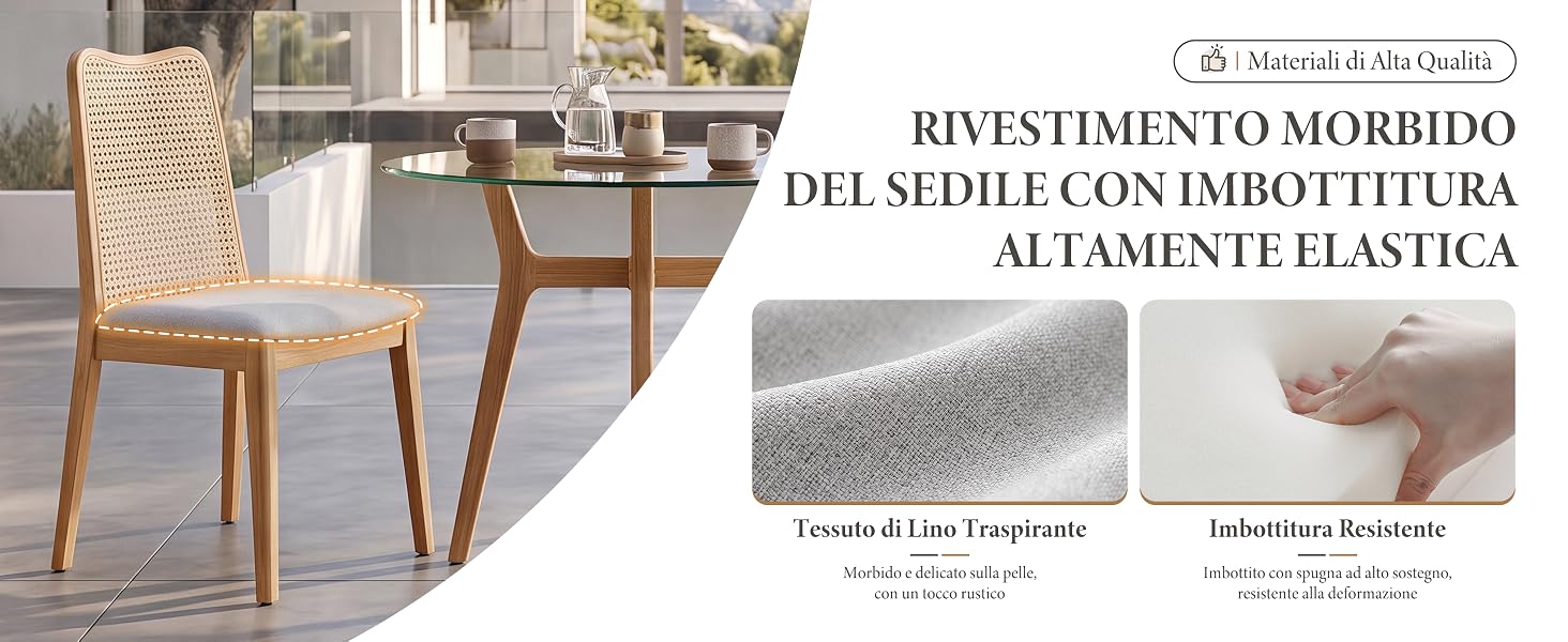 Pagina della rivista o del catalogo che mostra i mobili per interni con testo su «INVESTIMENTI» e «COMFORT» con sedie in legno e stile di arredamento per la casa.