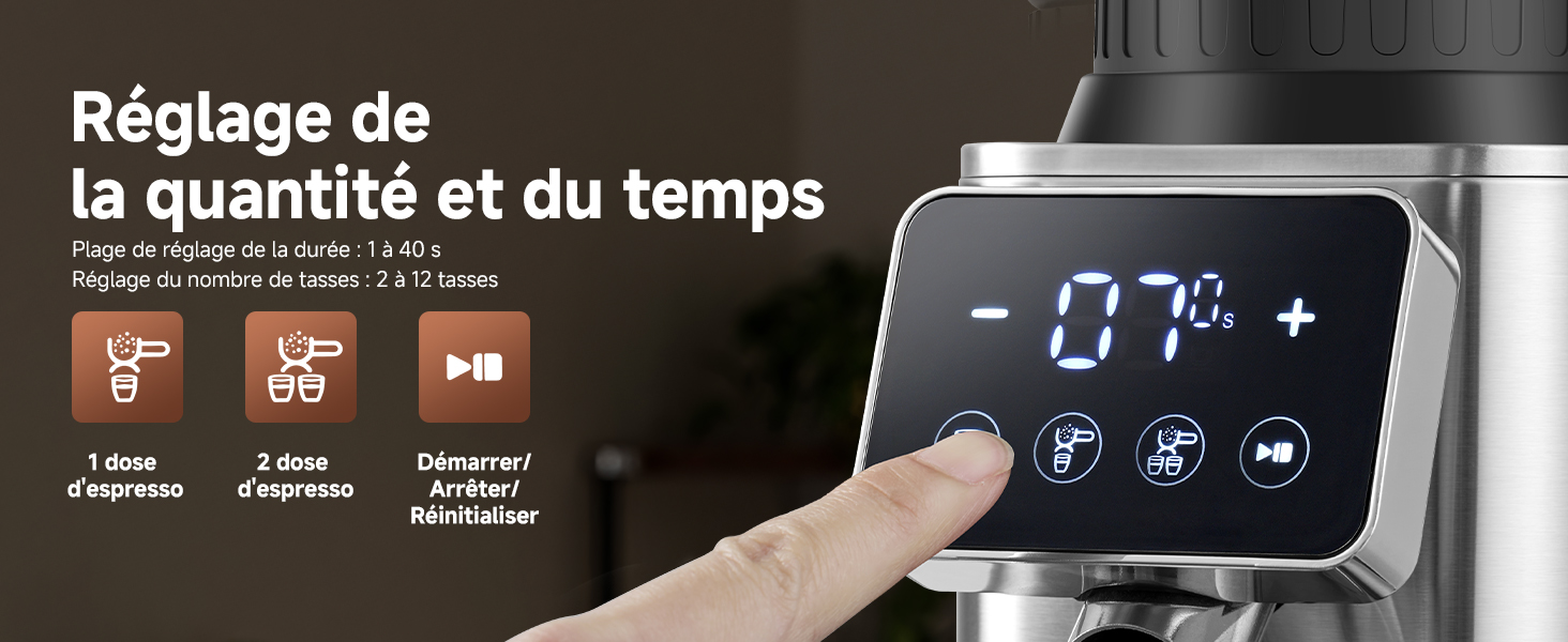 Le texte se lit comme suit : « Réglage de la quantité et du temps ». Affichage numérique du thermostat/minuterie indiquant les réglages de température et l'interface de contrôle de l'heure.