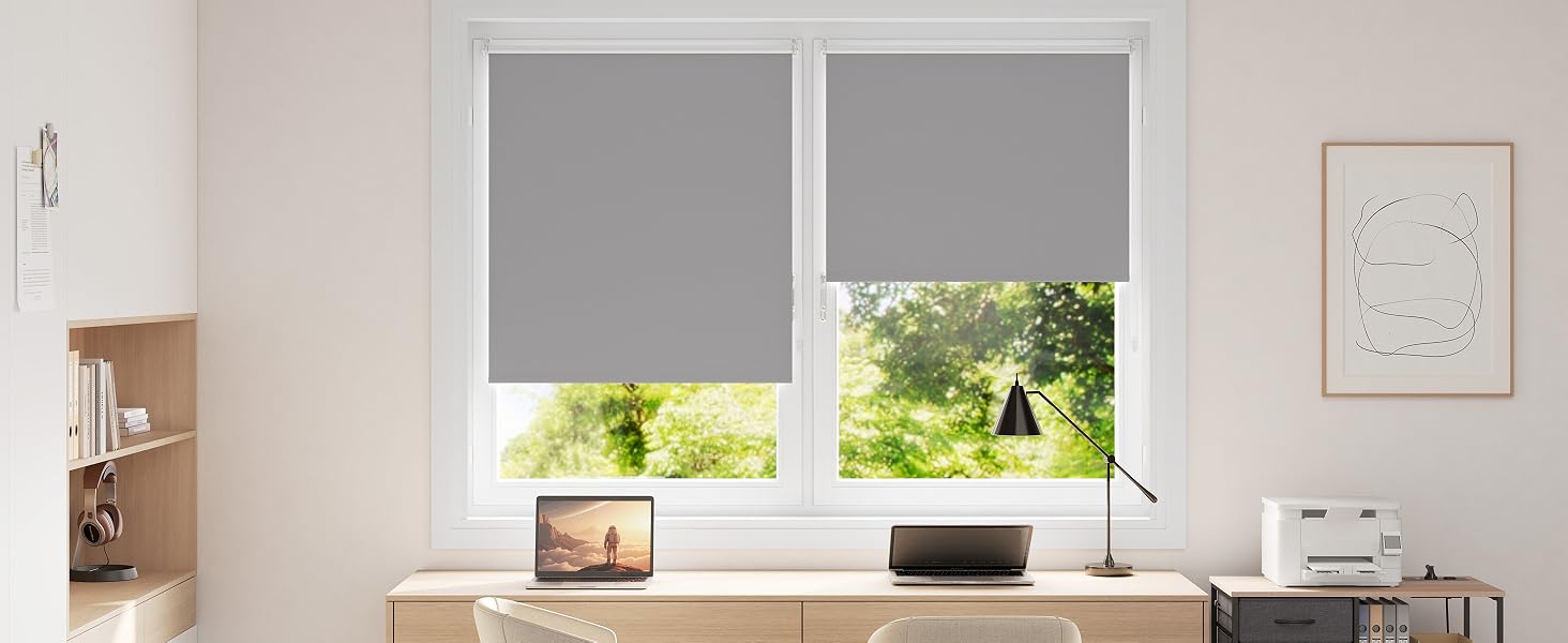 Colección de fotos de interiores residenciales modernos que muestran espacios habitables con luz natural, arreglos de muebles y vistas a las ventanas.