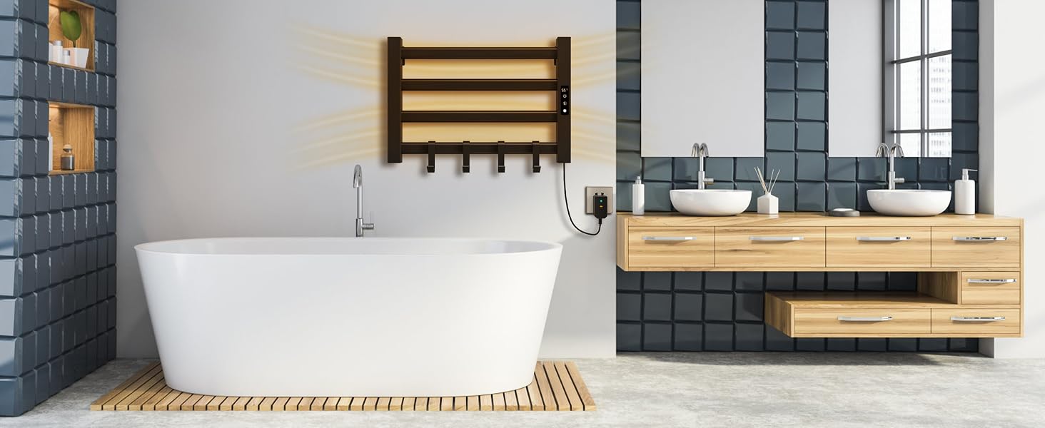Modernes Badezimmerinterieur mit einer weißen freistehenden Badewanne, einem hölzernen Waschtisch mit Waschbecken und einem Wandregal