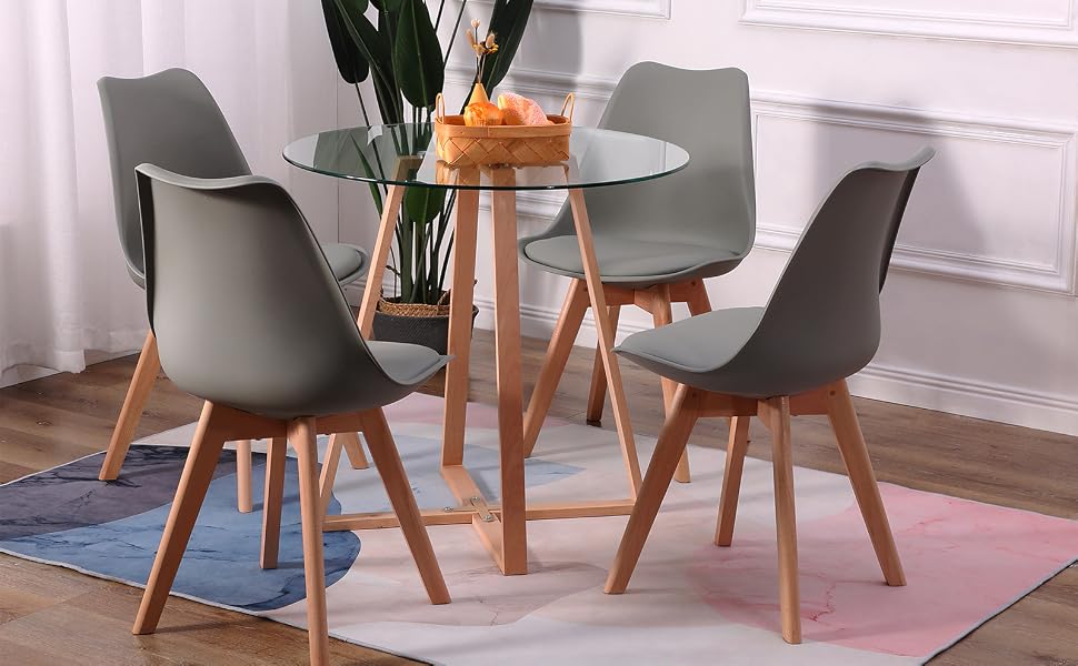 chaises