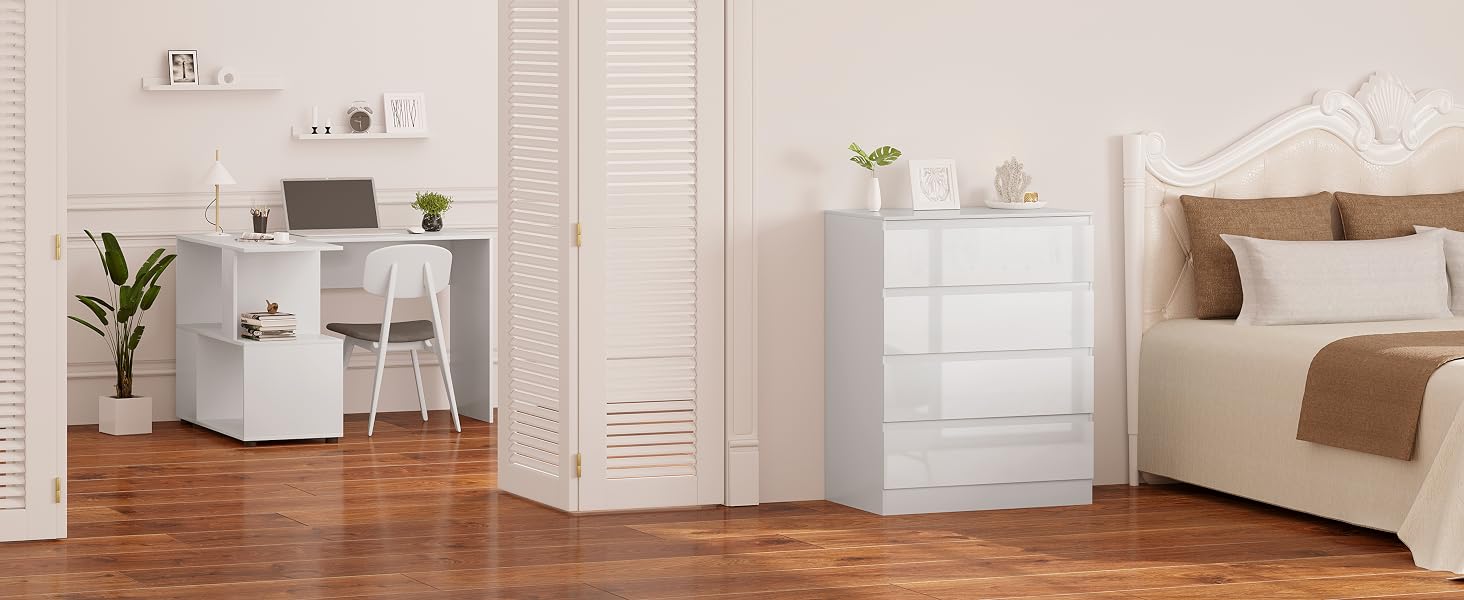 que incluye armario blanco, cómoda y escritorio con silla, dispuestos en una habitación de colores claros con suelo de madera