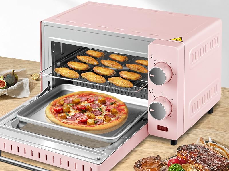 un forno rosa con dentro una pizza.