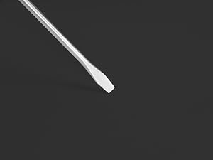 Primeros planos de un dispositivo eléctrico de limpieza dental con varios cabezales de cepillado, con componentes blancos y plateados para la higiene bucal.