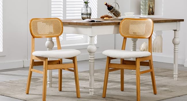 la mesa y sillas de comedor [unused0]