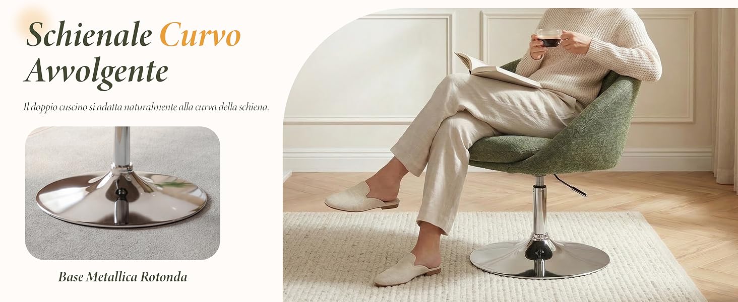 Il testo recita «Schienale Curvo Avvolgente». Sedia da ufficio curva ed ergonomica con base girevole in rivestimento beige/marrone chiaro presentata in un ambiente interno moderno.