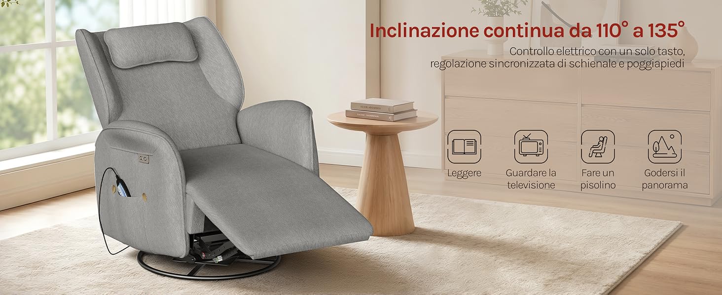 Poltrona reclinabile imbottita grigia con poggiapiedi esposta in salotto con tavolino in legno; le specifiche del prodotto sono visibili mostrando le icone delle misure e delle caratteristiche.