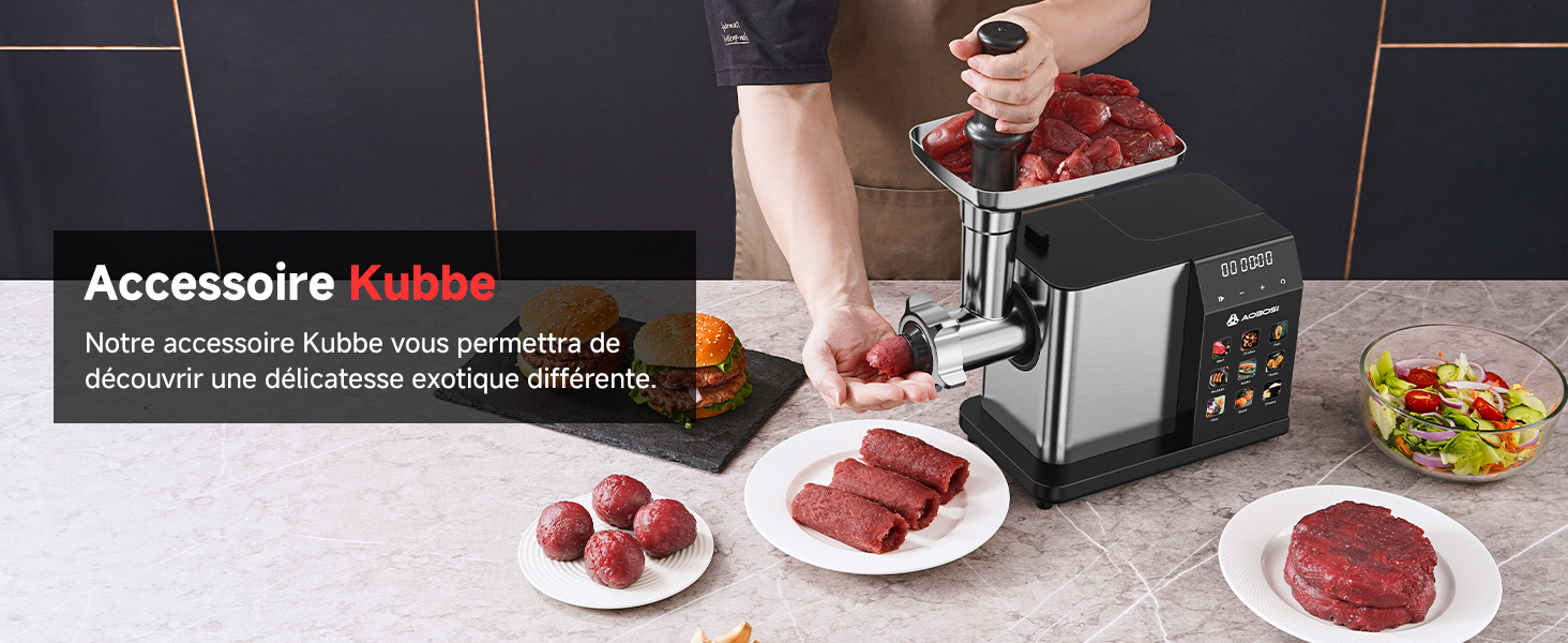Le texte indique « Accessoire Cubes ». Plusieurs images montrant de la viande crue préparée et cuite dans ce qui semble être un four à micro-ondes ou un appareil de cuisson.