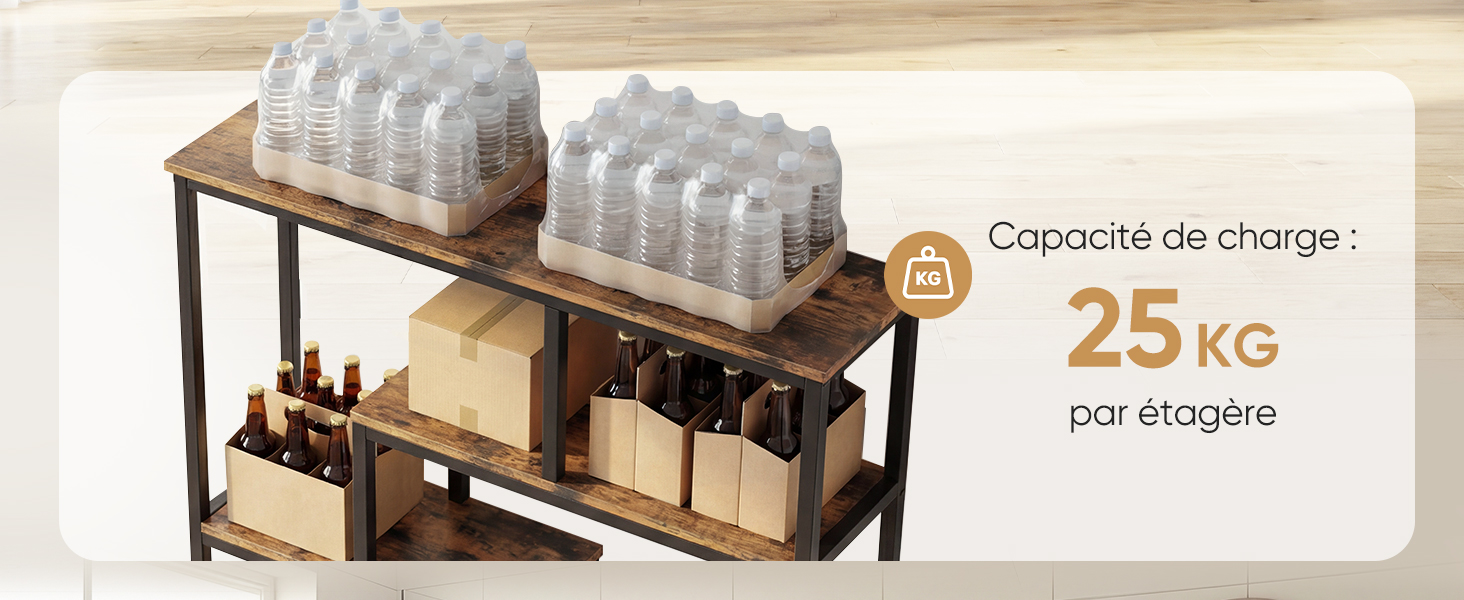 Le texte indique « Capacité de charge : 25 KG par étage ». Étagère de rangement en bois et métal de style industriel avec récipients en plastique transparent.