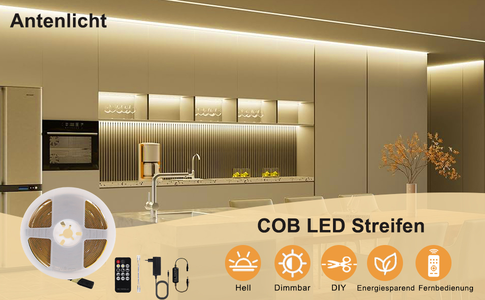 Moderne Küche mit LED-Streifenbeleuchtung. Abgebildetes Produkt: COB-LED-Streifen mit Fernbedienung Zu den Funktionen gehören Helligkeitseinstellung, Energieeinsparung und Heimwerkerinstallation. Warmes Licht beleuchtet Arbeitsplatten