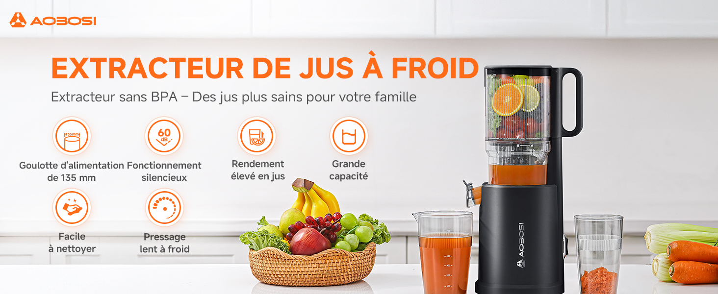 Le texte indique « EXTRACTEUR DE JUS À FROID ». Infographie présentant les composants d'un presse-agrumes à froid avec des diagrammes du processus de préparation des fruits, des légumes et du jus.