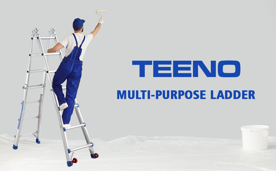 Il testo recita «TEENO MULTIUSO LADDER». Pubblicità che mostra diverse posizioni e configurazioni di una scala pieghevole in alluminio, dimostrata durante l'uso.