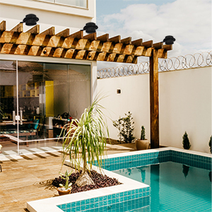 Lampes solaires pour bassin