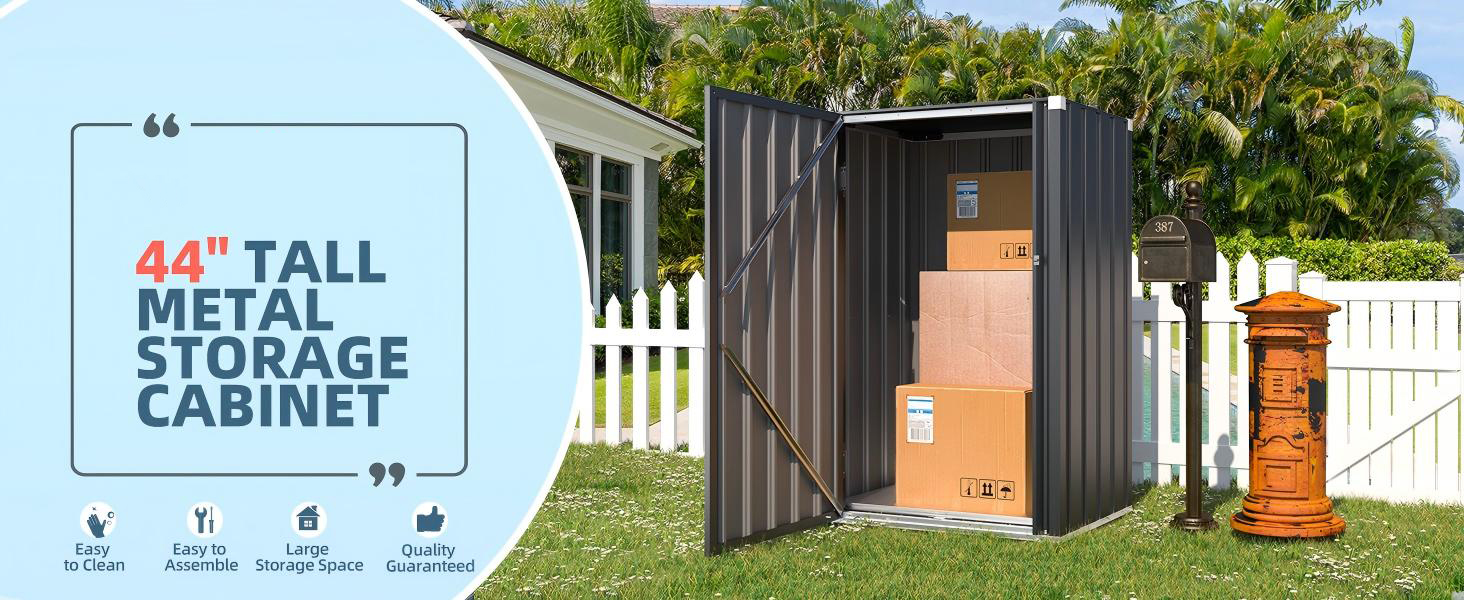 Le texte indique « STOCKAGE EN MÉTAL ». Vue extérieure de l'installation de stockage avec ciel bleu et unités de rangement en métal blanc visibles en séquence.