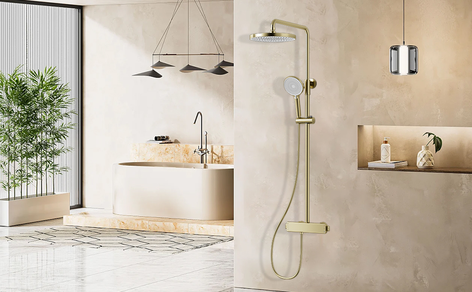 Collection d'images de l'intérieur de la salle de bain montrant des luminaires blancs modernes, des douches à l'italienne et des motifs de carreaux neutres dans des combinaisons de couleurs beige et blanc.