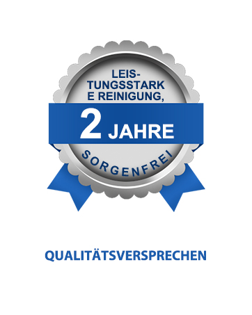 Silbernes und blaues kreisförmiges Emblem mit gewelltem Rand. Der Text lautet „2 JAHRE“ auf blauem Banner. Die deutschen Wörter „LEISTUNGSSTARKE REINIGUNG“ und „SORGENFREI“ sind sichtbar. „QUALITÄTSVERSPRECHEN“ unten.