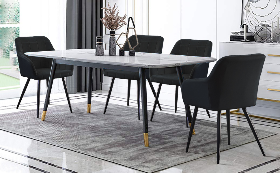 Chaise de salle à manger noire