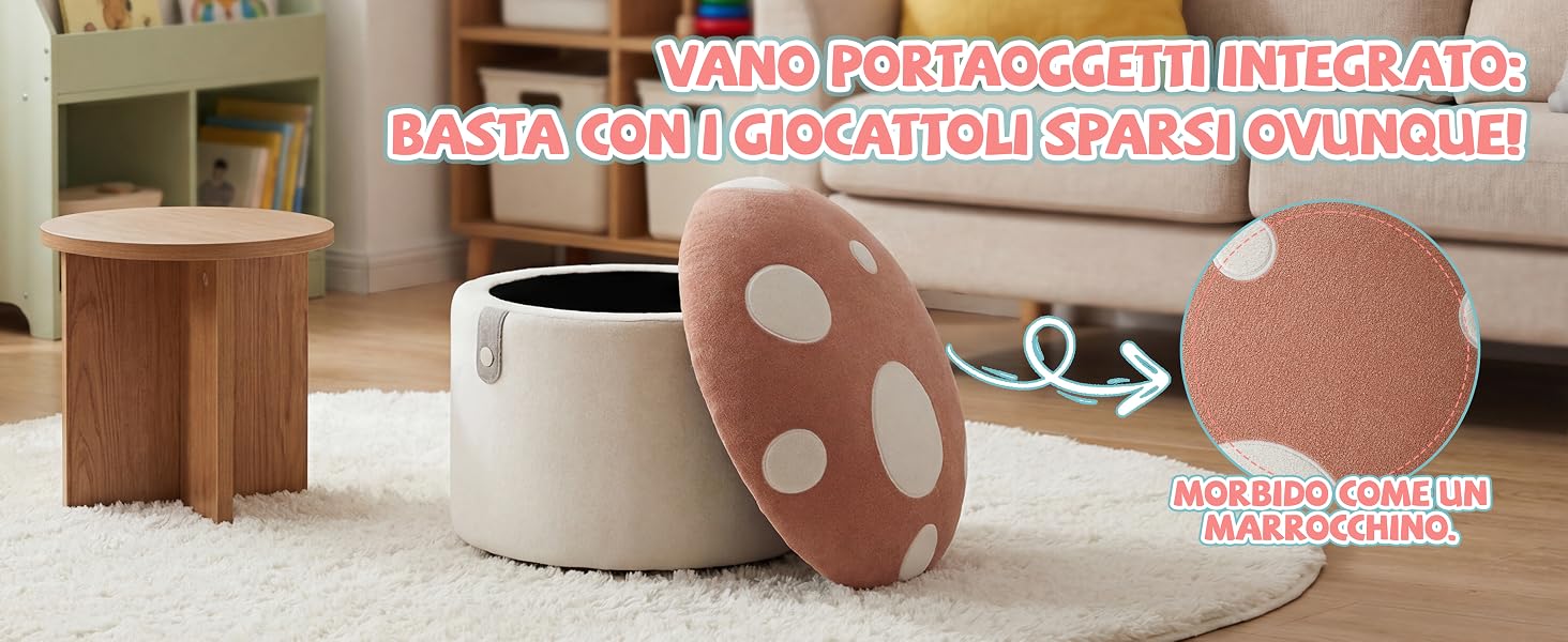 Il testo recita: «ACCESSORIO COMPLEMENTARE DATA CON GIOCATTOLI SPARIGLIANTI» e «GIOCO CREATIVO». Ambiente da soggiorno con mobili in legno, cestino portaoggetti cilindrico color crema con accanto un rotolo di tessuto marrone con motivo a pois.