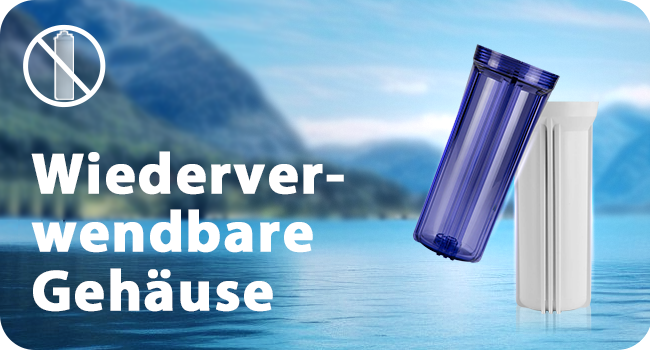 Produktabbildung mit lila wiederverwendbarem Behälter vor blauem Himmelshintergrund mit deutschem Text 'Wiederverwendbare