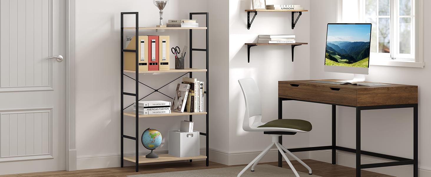 Moderna configuración de oficina en casa con estantería de estilo industrial, escritorio de madera y estantes montados en la pared en